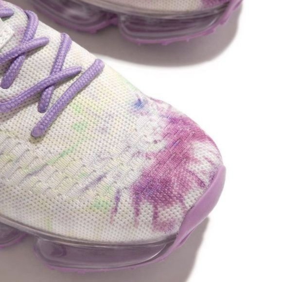 !! NEW !! Slip On Flyknit Sneakers in Purple Tie Dye - Picture 3 of 6